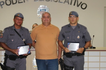 Foto relacionada - Policiais e guardas civis municipais são homenageados