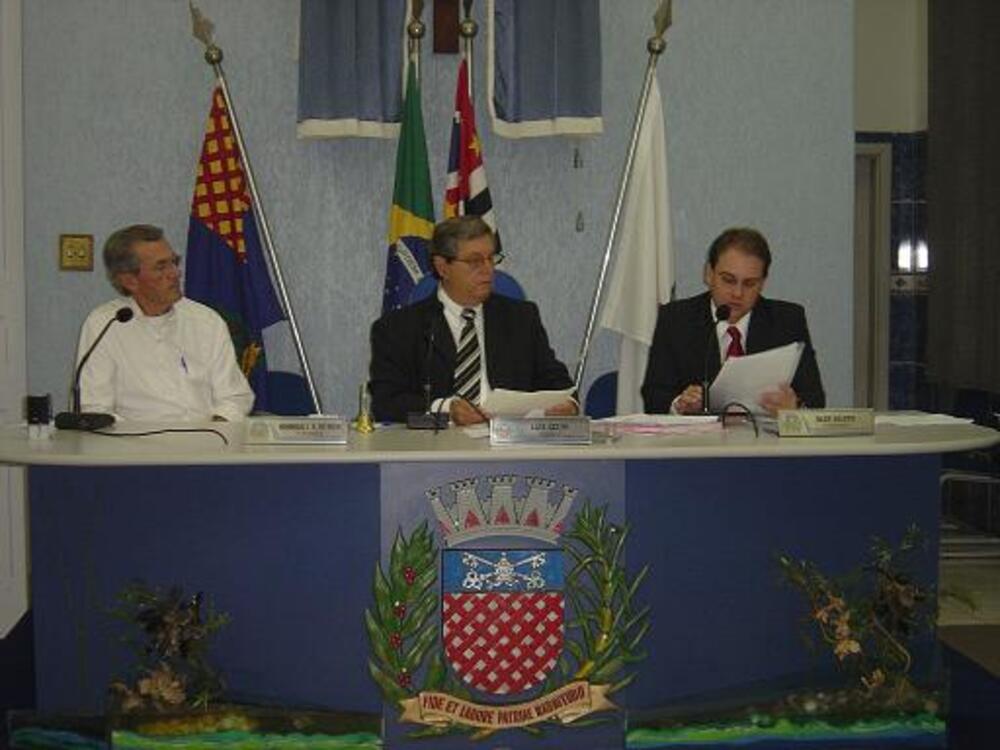 CONFIRA O RESUMO DA SESSÃO ORDINÁRIA DO DIA 10 DE JUNHO