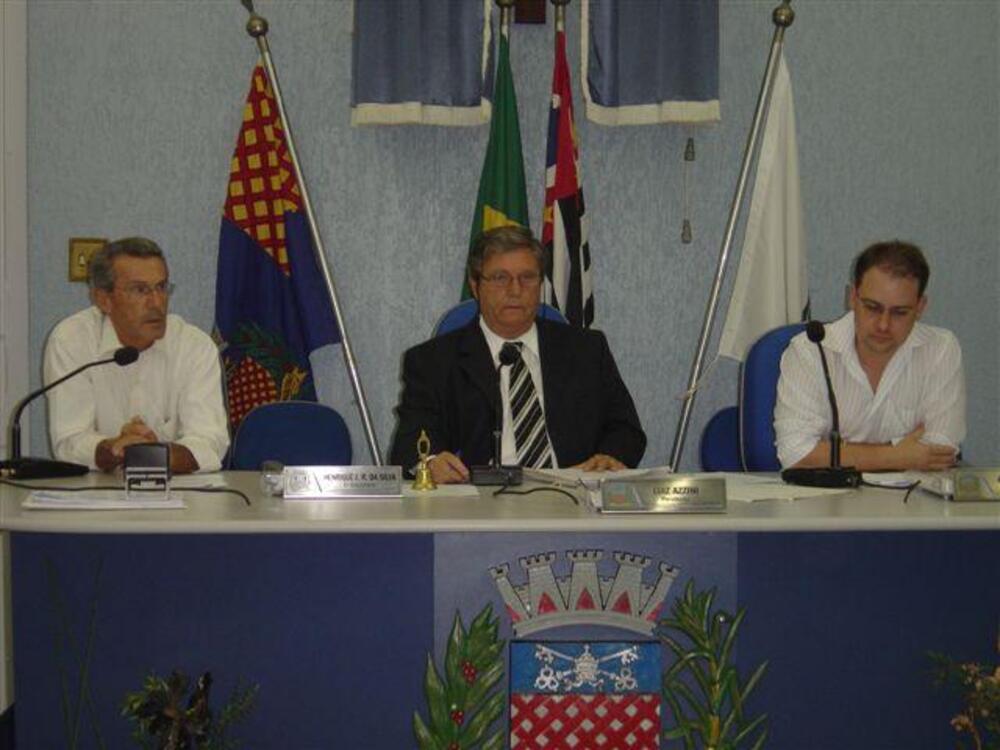 CÂMARA REALIZA 18ª SESSÃO ORDINÁRIA