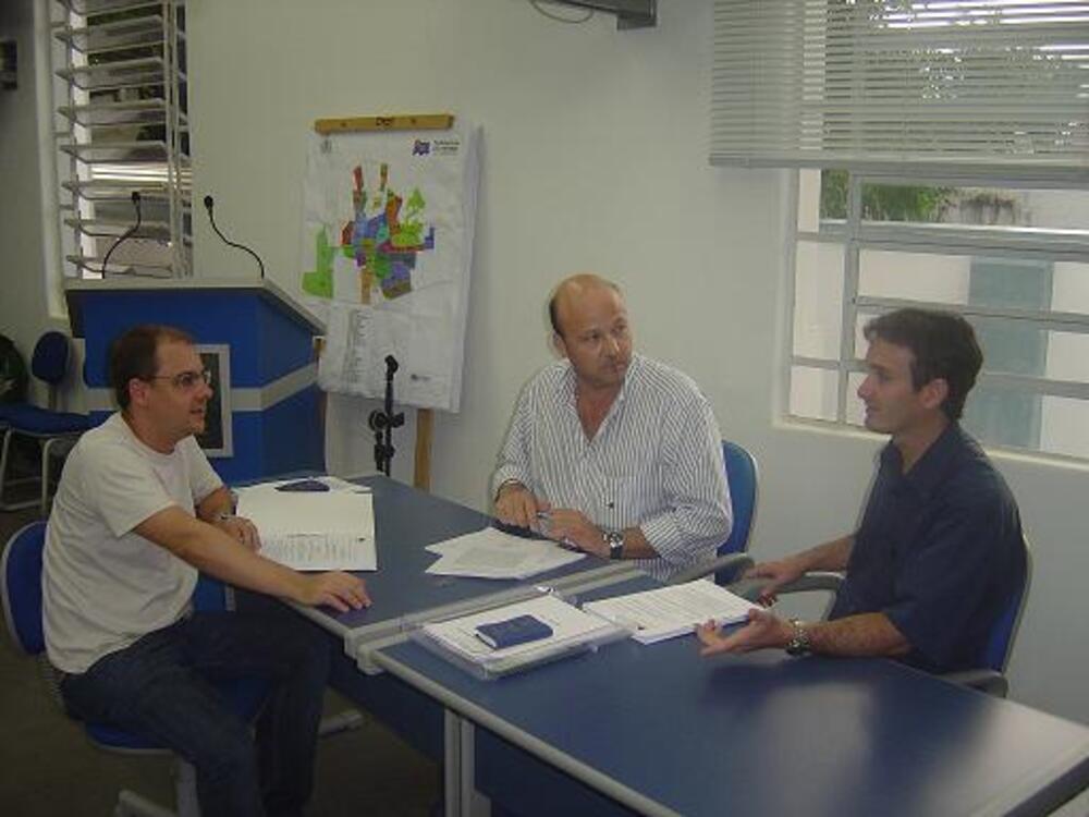 COMISSÃO ANALISA PLANO DIRETOR