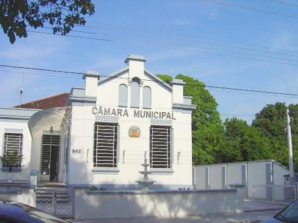 CONFIRA O RESUMO DA SESSÃO ORDINÁRIA DA ÚLTIMA QUARTA-FEIRA, 18/08/10