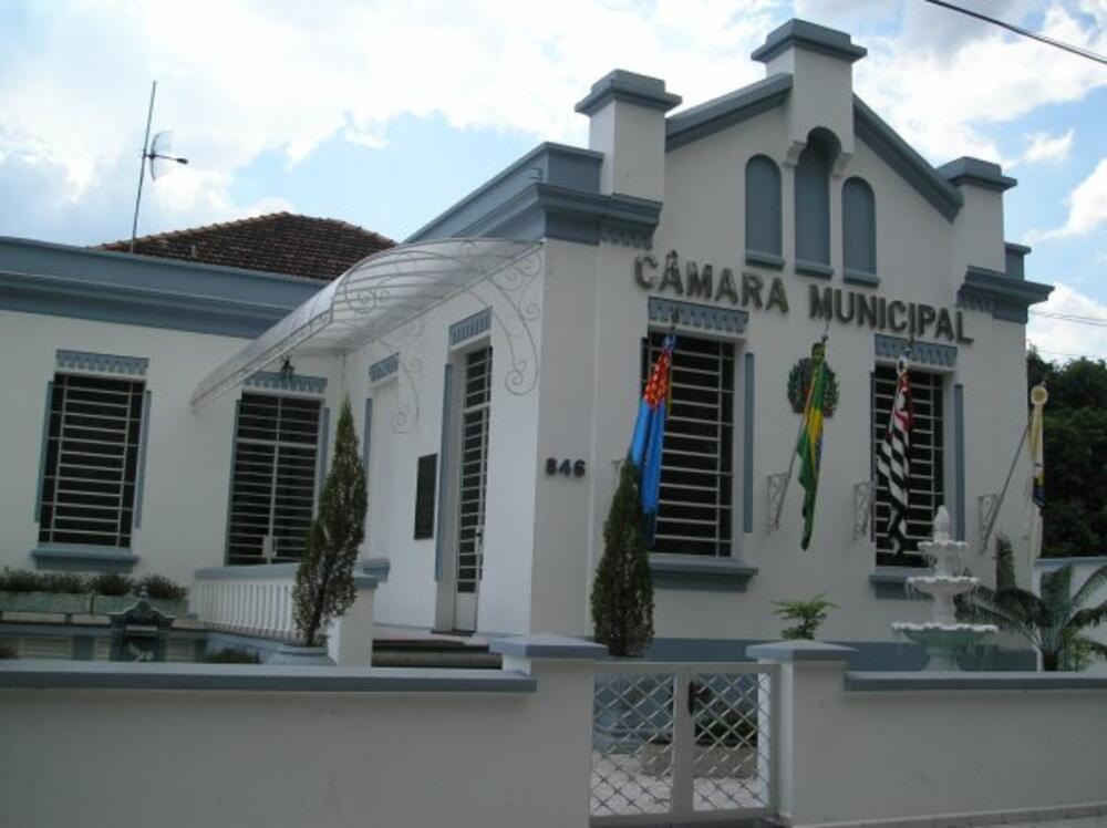 CÂMARA DEVOLVE MAIS DE R$ 50 MIL À PREFEITURA