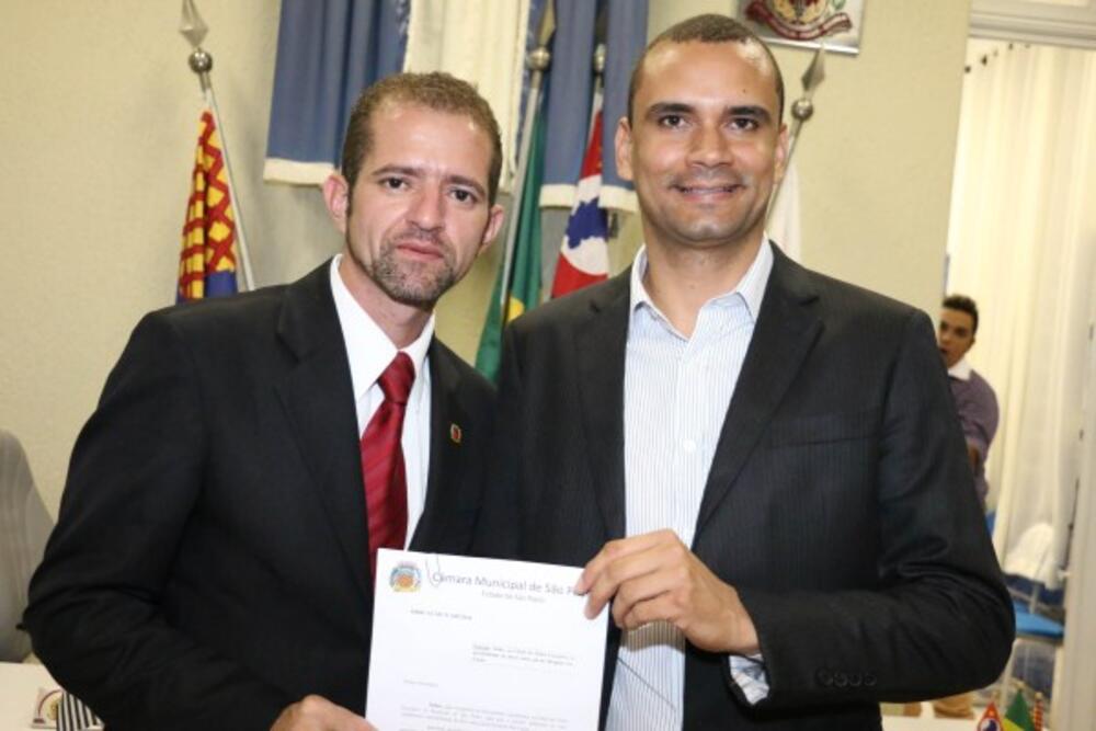 PROJETO DE LEI QUE INSTITUI O 
