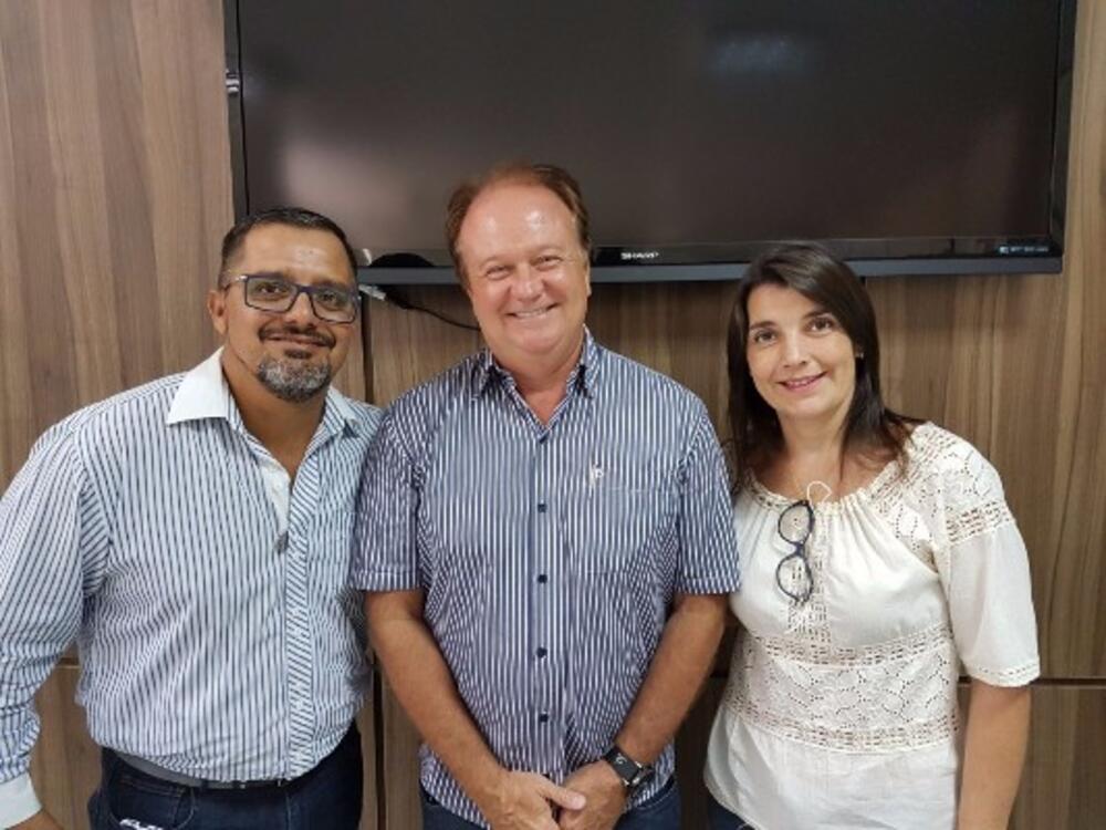 DU SOROCABA E JOICE BENEVIDES PARTICIPARAM DE REUNIÃO DA FRENTE REGIONAL DA SAÚDE NA CÂMARA DE PIRACICABA