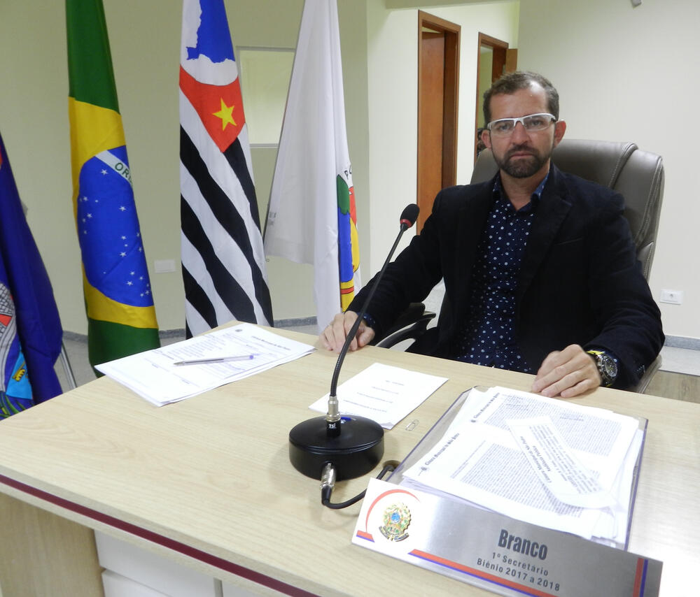 VEREADOR BRANCO PROPÕE PROJETO DE LEI QUE DENOMINA RUAS COM NOME DE PÁSSAROS