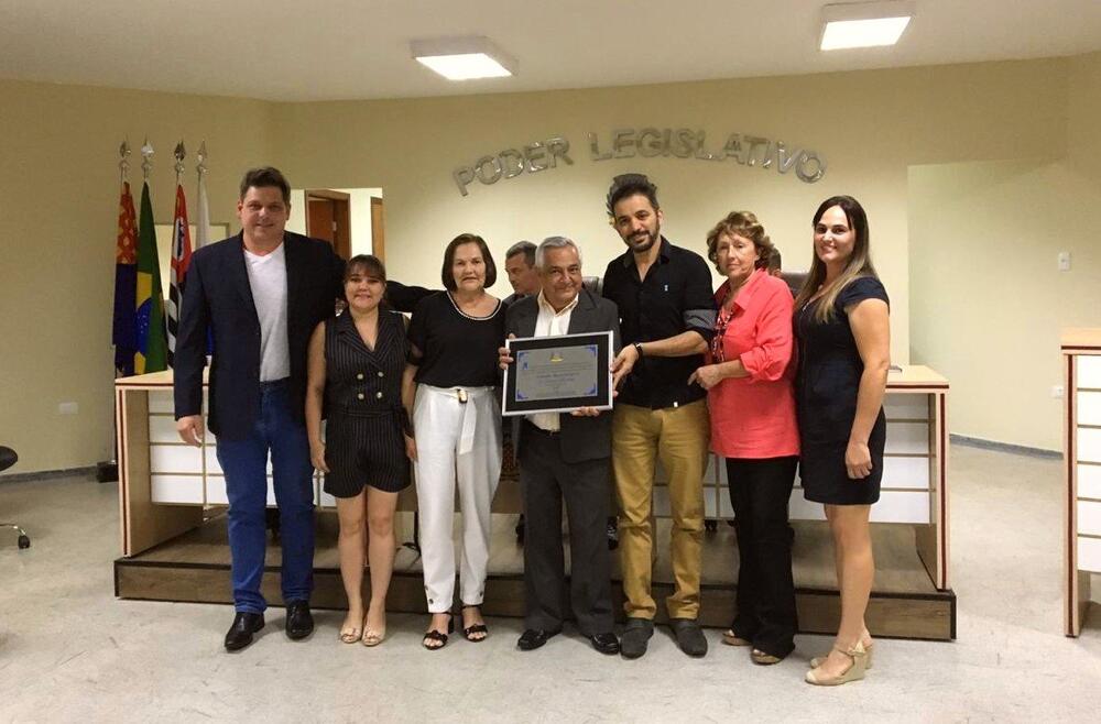 CÂMARA ENTREGA TÍTULO DE CIDADÃO SÃO-PEDRENSE AO EX-VEREADOR EDSON ALBERTINI