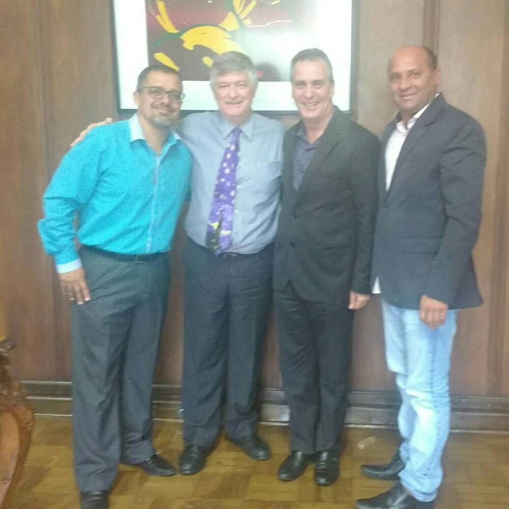 VEREADORES DU SOROCABA E GILBERTO VIEIRA PARTICIPAM DE REUNIÃO NA CASA CIVIL EM SÃO PAULO