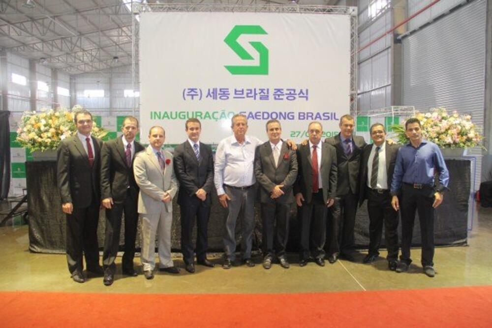 VEREADORES PARTICIPAM DA INAUGURAÇÃO DA MULTINACIONAL SUL COREANA SAE DONG
