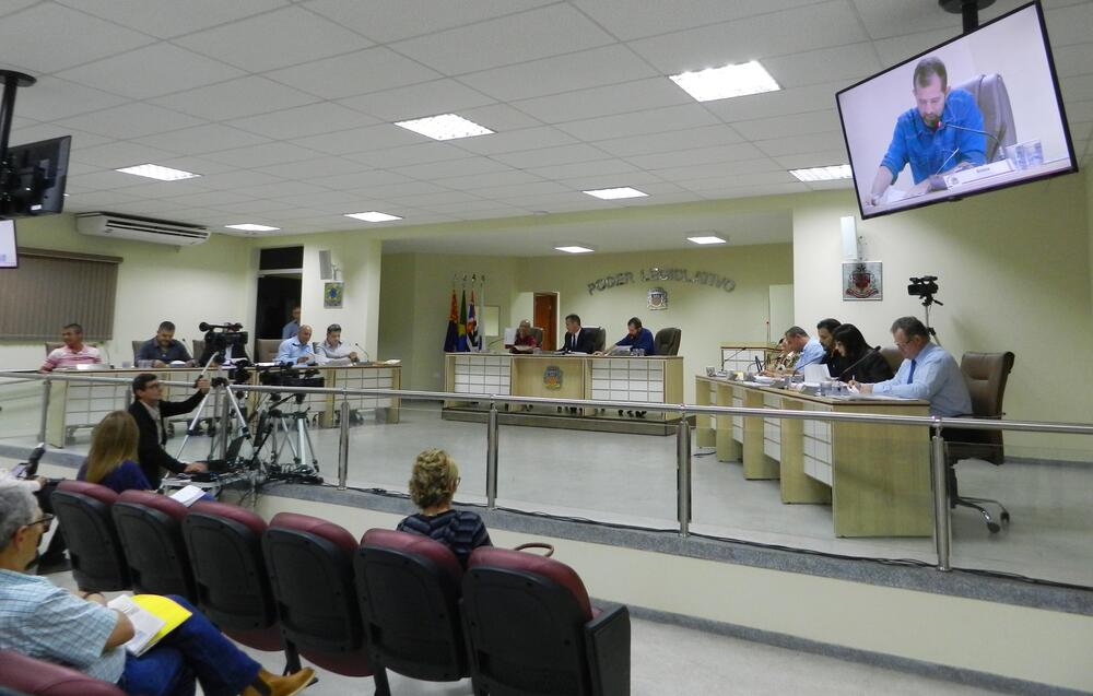 CÂMARA APROVA PROJETO QUE DÁ NOME A ESTRADA MUNICIPAL EM SÃO PEDRO