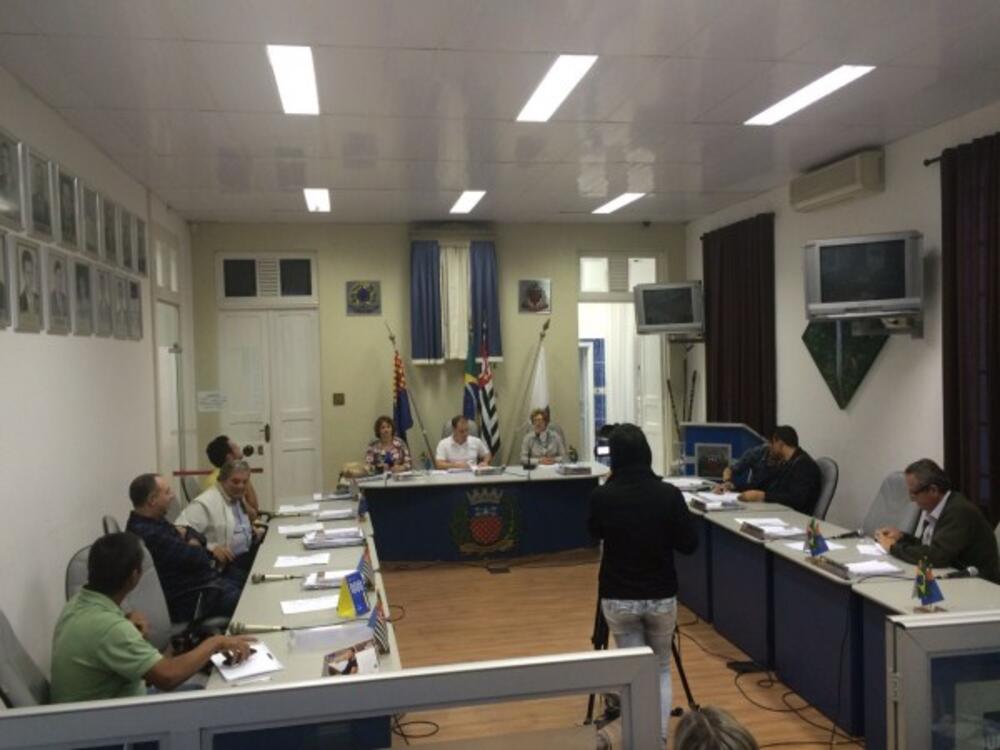 APROVADA LEI DE DIRETRIZES ORÇAMENTÁRIAS PARA O EXERCÍCIO DE 2016