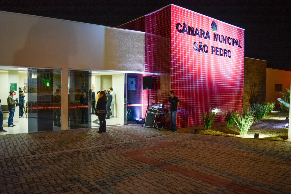 CÂMARA MUNICIPAL DE SÃO PEDRO TEM NOVA SEDE INAUGURADA