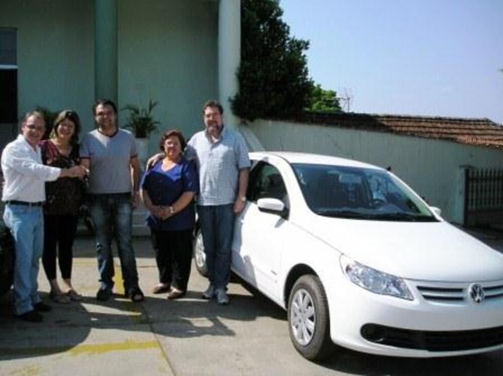 VEREADOR ALEX SILOTO CONQUISTA VEÍCULO PARA CIDADE