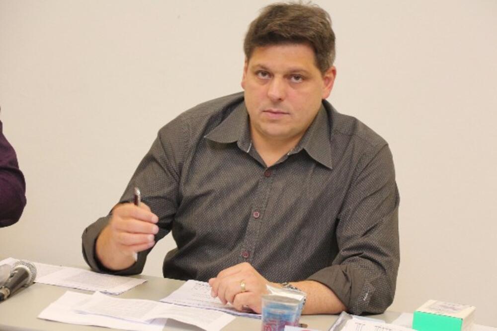 VEREADOR GIULIANO SOLICITA EXAMES LABORATORIAIS EM ÁREAS AFASTADAS