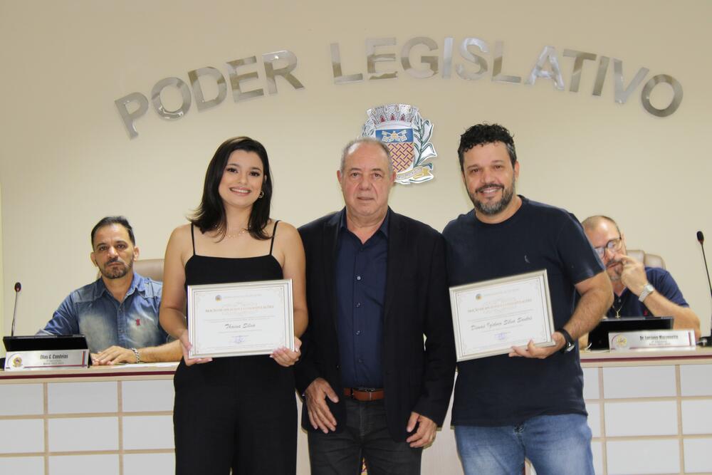 ORGANIZADORES DA “PARADA DE NATAL” RECEBEM HOMENAGEM