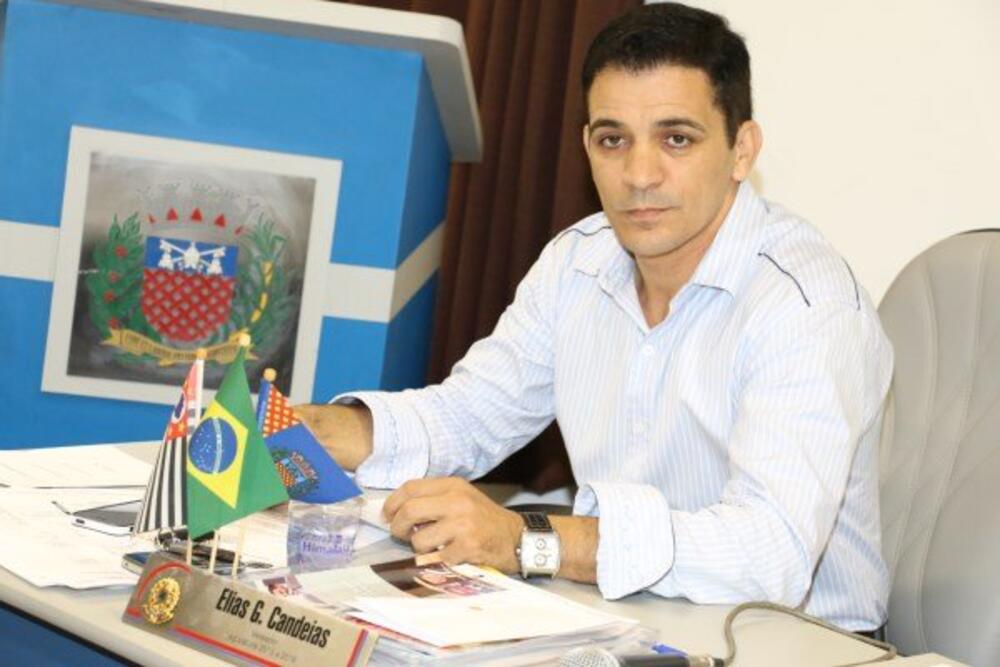 ELIAS CANDEIAS APRESENTA SUGESTÕES AO PODER EXECUTIVO VISANDO A REDUÇÃO NO CONSUMO DE ÁGUA