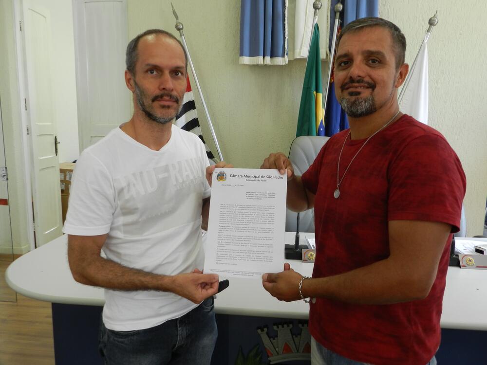 DU SOROCABA E ROBINHO APRESENTAM PROJETO DE LEI QUE REGULARIZA ATIVIDADE DE VIGILANTE NOTURNO