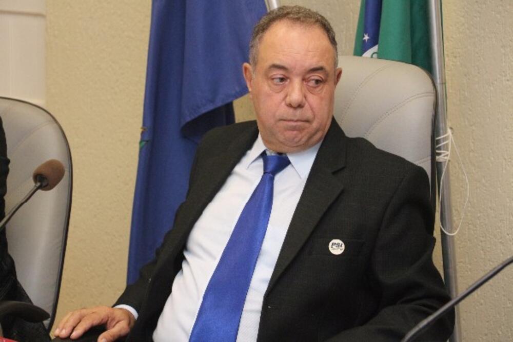 PRESIDENTE DA CÂMARA FAZ INDICAÇÃO PROPONDO DESCONTO PARA QUEM ECONOMIZAR ÁGUA