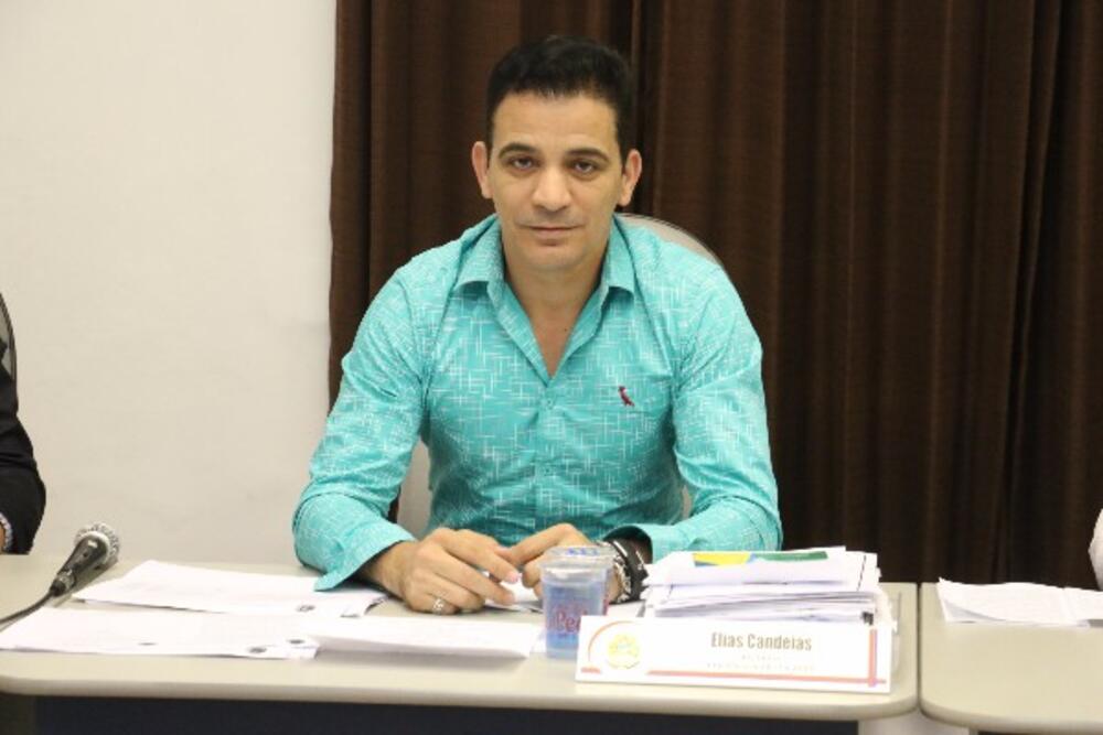 VEREADOR ELIAS CANDEIAS PEDE INSTALAÇÃO DE GUARD RAIL NA “SERRINHA” DO BAIRRO COLINAS