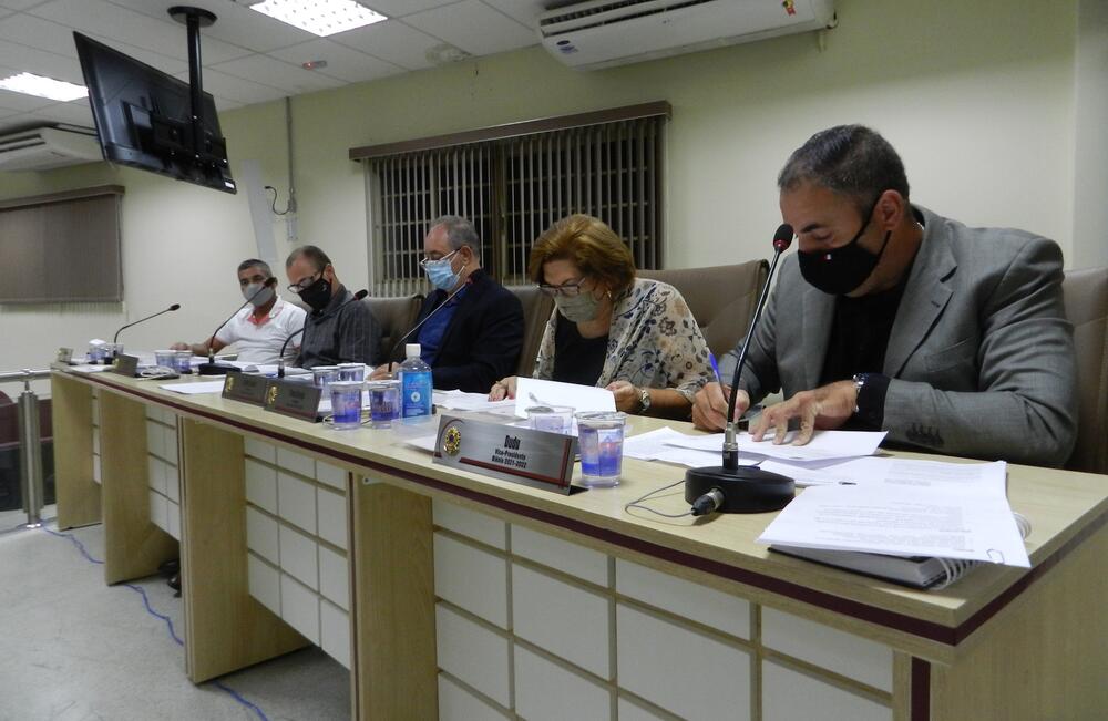 CÂMARA APROVA MOÇÃO DE PESAR PELO FALECIMENTO DE MÃE DE VEREADOR