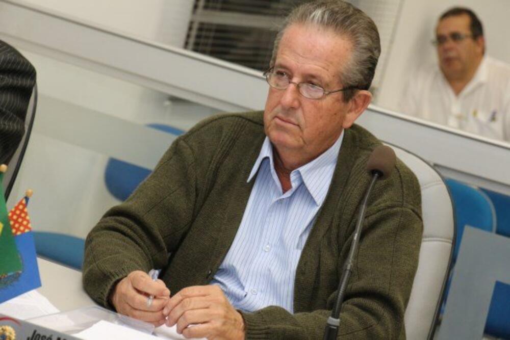 MÁRIO DE BARROS SOLICITA RECONSTRUÇÃO DE PONTE QUE INTERLIGA CHARQUEADA E ÁGUAS DE SÃO PEDRO