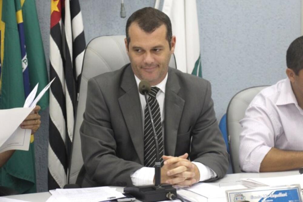 DR. CÁSSIO CAPELLARI APRESENTA PROJETO QUE CONCEDE BENEFÍCIOS AOS PORTADORES DE DOENÇAS CRÔNICAS