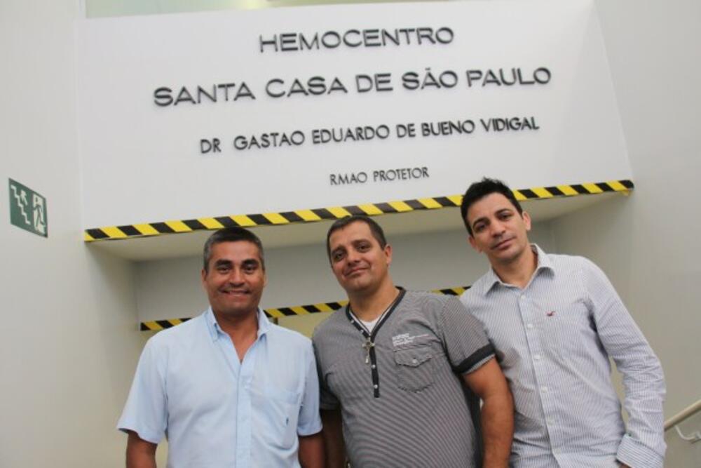 VEREADORES VISITAM HEMOCENTRO DA SANTA CASA DE SÃO PAULO