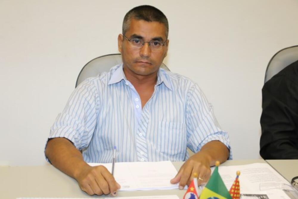 VEREADOR ÍNDIO COBRA REFORMA NO VELÓRIO MUNICIPAL ANEXO AO HOSPITAL SÃO LUCAS