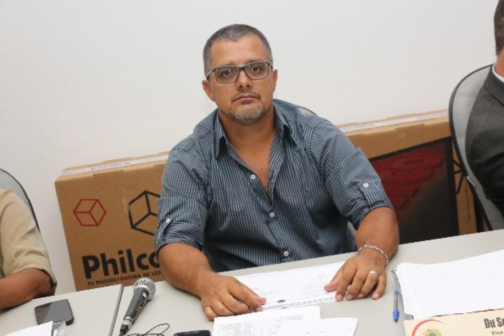VEREADOR DU SOROCABA APRESENTA MOÇÃO DE APELO AO PRESIDENTE DO SENADO FEDERAL
