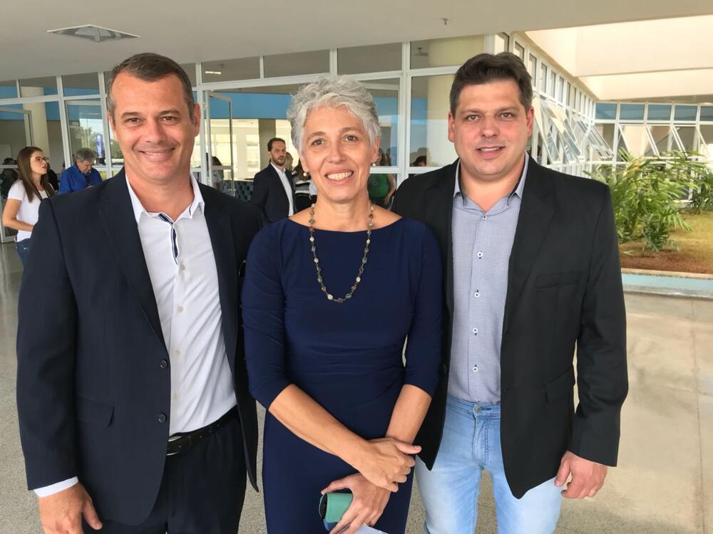 CÁSSIO CAPELLARI E GIULIANO ANTONELLI PARTICIPAM DE INAUGURAÇÃO DO HOSPITAL REGIONAL