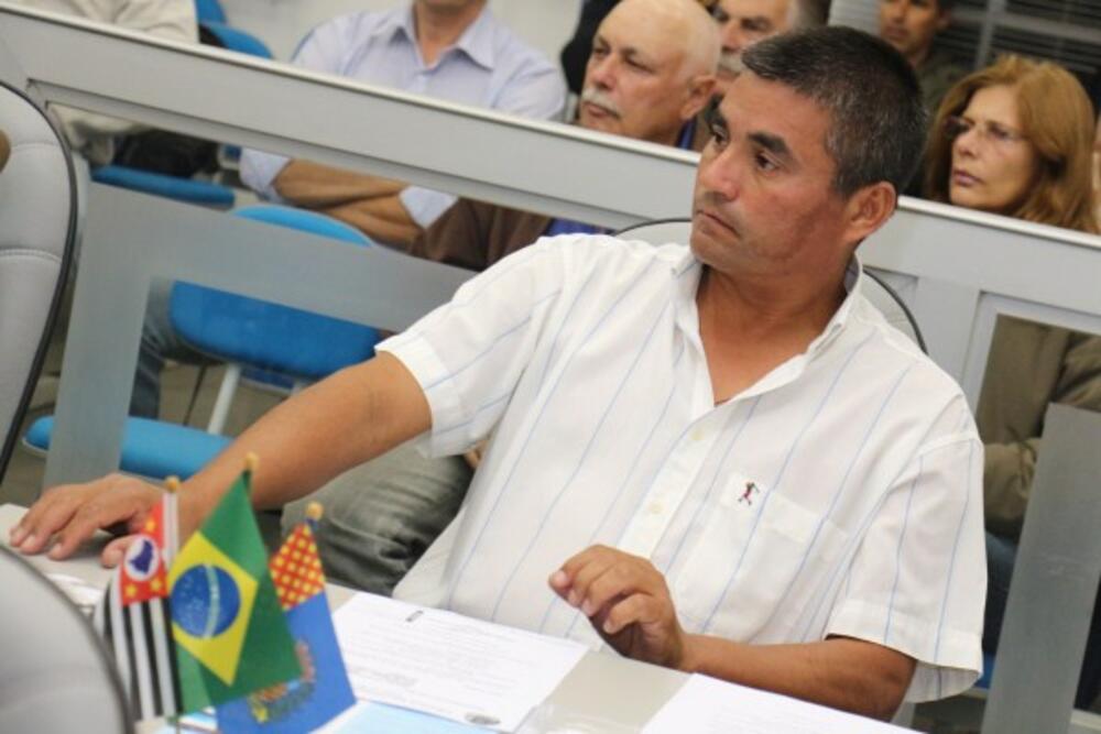 VEREADOR ÍNDIO APRESENTA DIVERSAS PROPOSITURAS SOLICITANDO BENFEITORIAS