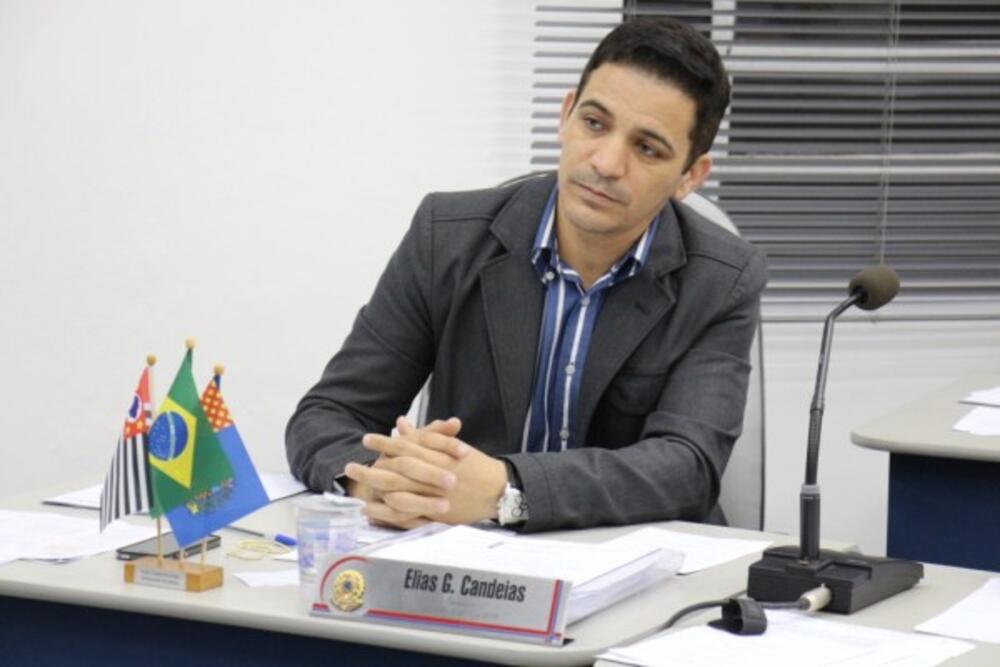 ELIAS CANDEIAS SUGERE MELHORIAS EM RUAS DO BAIRRO HORTO FLORESTAL