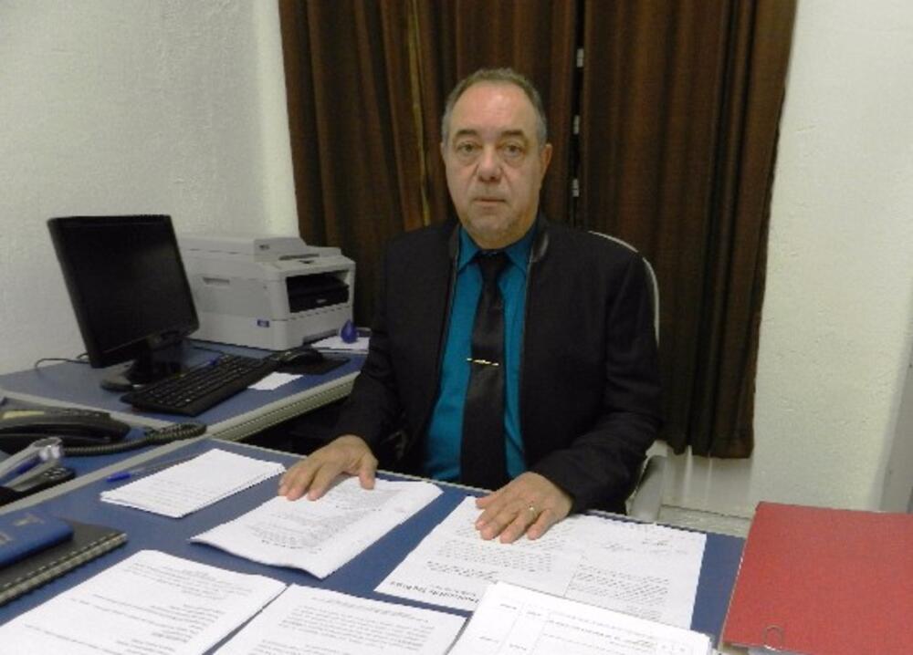 NUTRICIONISTA E FUNCIONÁRIOS DA COZINHA PILOTO SÃO HOMENAGEADOS