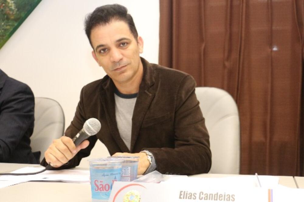 VEREADOR ELIAS PROPÕE REGULARIZAÇÃO PARA ASSISTÊNCIA RELIGIOSA NO MUNICÍPIO