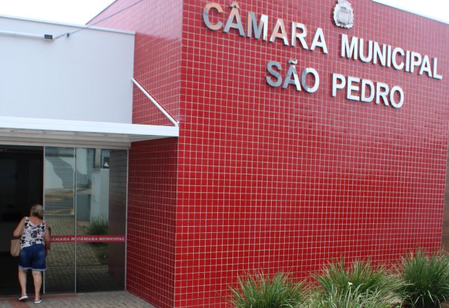 Câmara de São Pedro está entre as que menos gastam em SP 