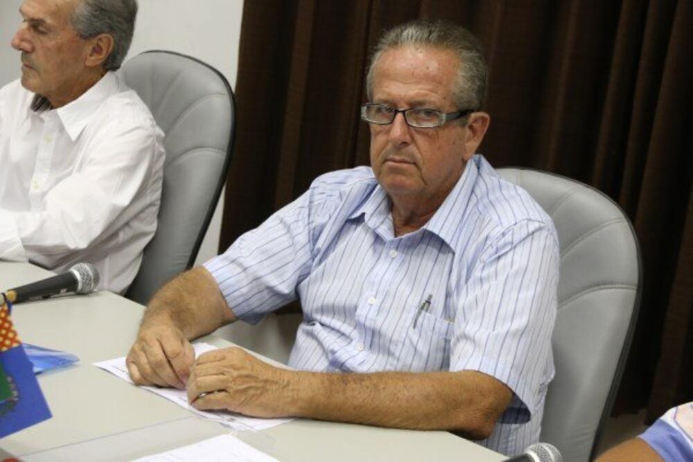 MÁRIO DE BARROS SUGERE MELHORIAS NA FEIRA DO PRODUTOR RURAL