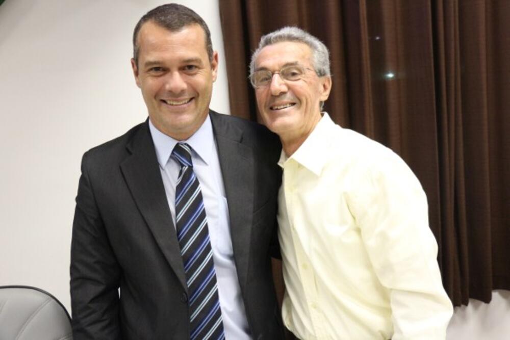 SALA DE EMERGÊNCIA DA UPA RECEBE NOME DE DR. JOSÉ GEORGE WACHED